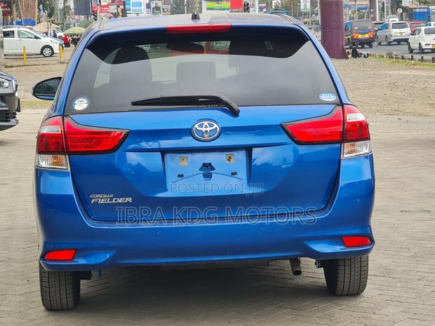 Toyota Corolla Fielder 2019 Blue