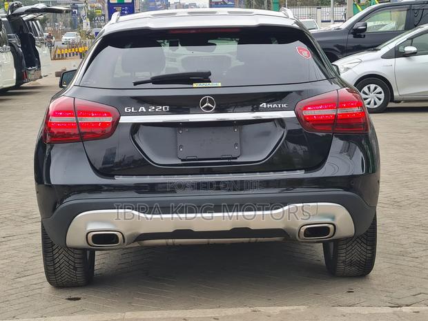 Mercedes-Benz GLA-Class 2019 Black