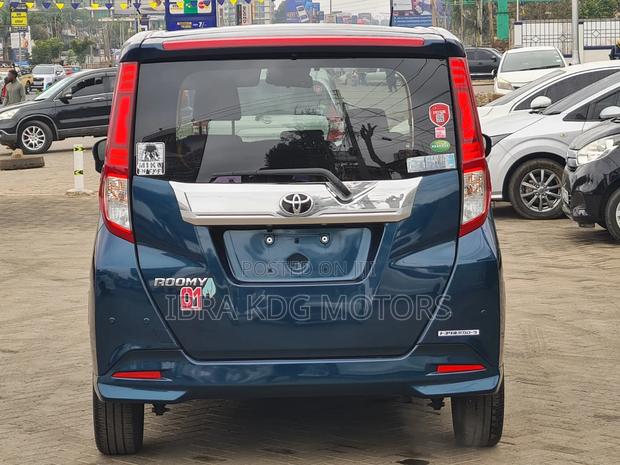 Toyota Roomy 2019