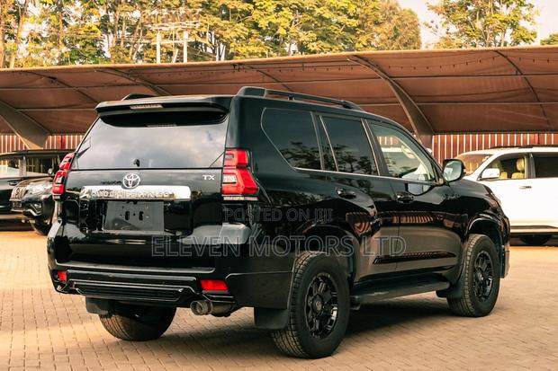 Toyota Land Cruiser Prado 2020 Black