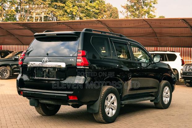 Toyota Land Cruiser Prado 2019 Black
