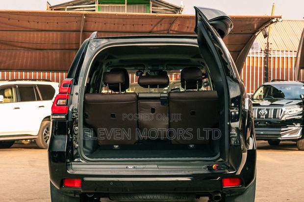 Toyota Land Cruiser Prado 2019 Black