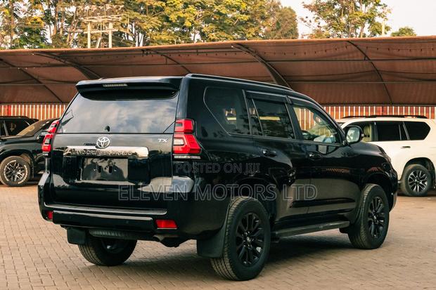 Toyota Land Cruiser Prado 2020 Black