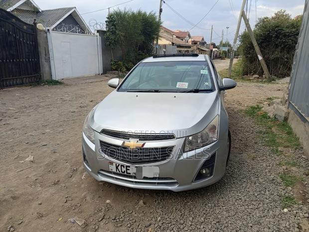 Chevrolet Cruze LS 4dr Sedan (1.8L 4cyl 6A) 2014 Silver