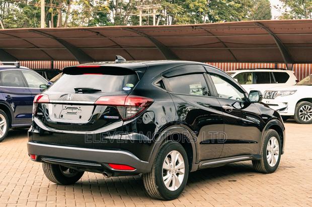 Honda Vezel 2019 Black