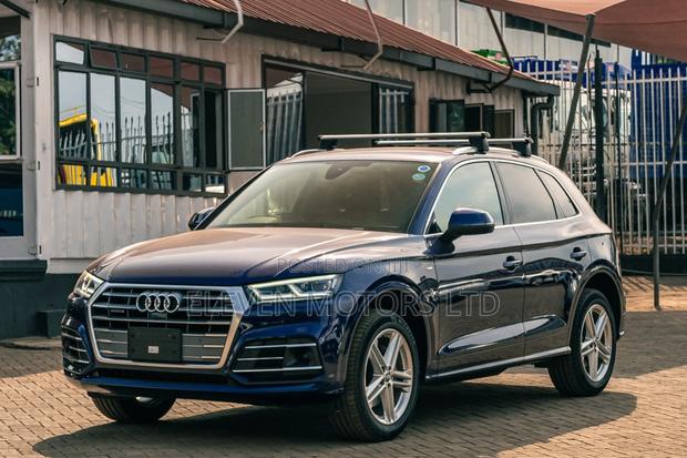 Audi Q5 2019 Blue