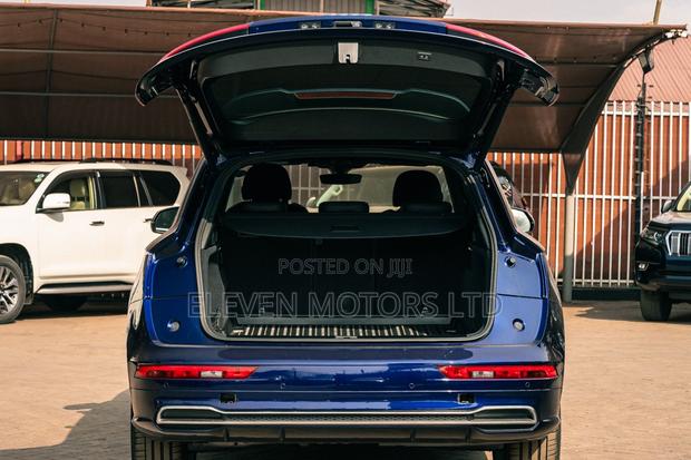 Audi Q5 2019 Blue