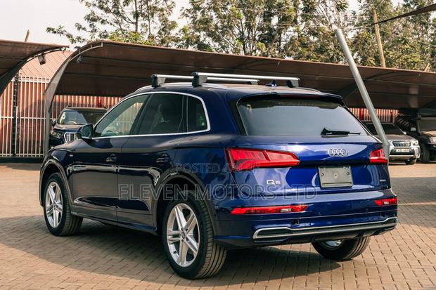 Audi Q5 2019 Blue