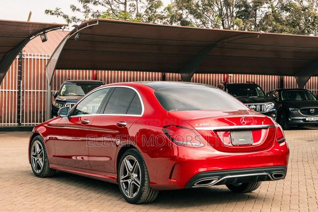Mercedes-Benz C200 2019 Red