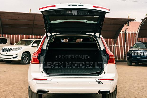 Volvo XC60 2019 White
