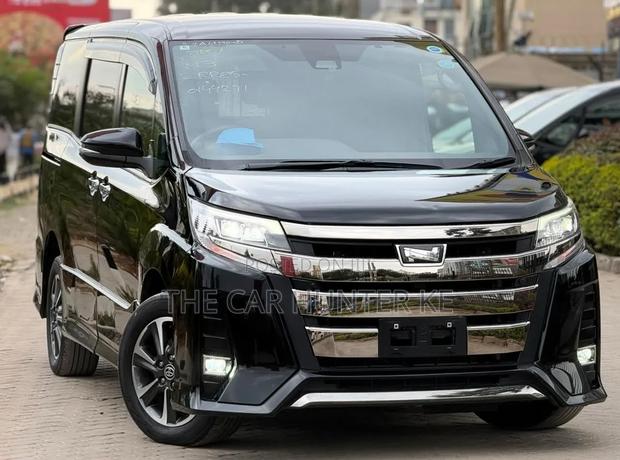 Toyota Noah 2.0 FWD (7 Seater) 2020 Black