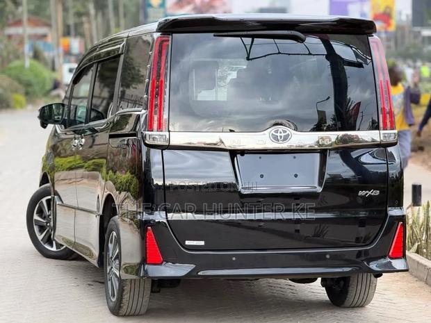 Toyota Noah 2.0 FWD (7 Seater) 2020 Black