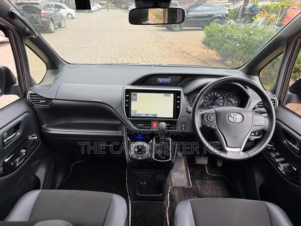 Toyota Noah 2.0 FWD (7 Seater) 2020 Black
