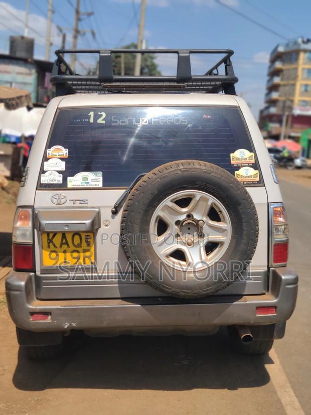 Toyota Land Cruiser Prado 2003 Beige