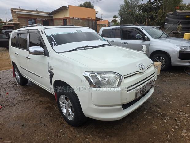 Toyota Succeed 2018 White
