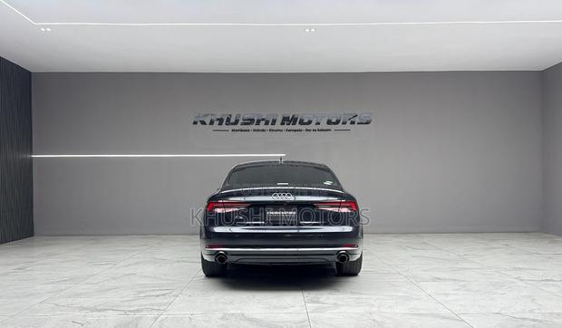 Audi A5 2019 Black