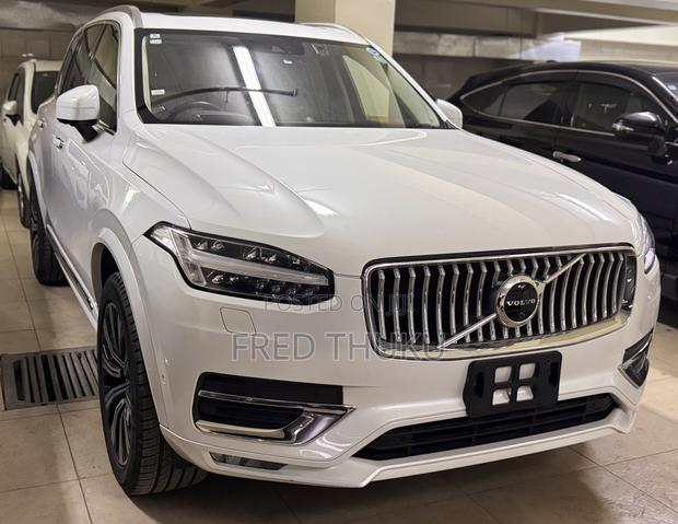 Volvo XC90 T6 Inscription 7 Passenger AWD 2020 White