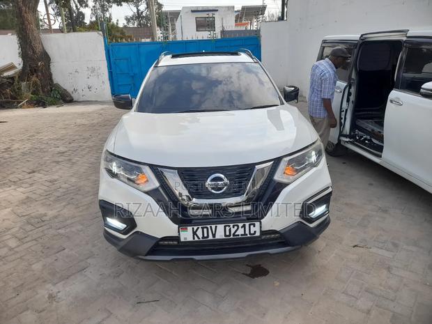 Nissan X-Trail 2018 White