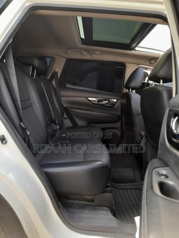 Nissan X-Trail 2018 White