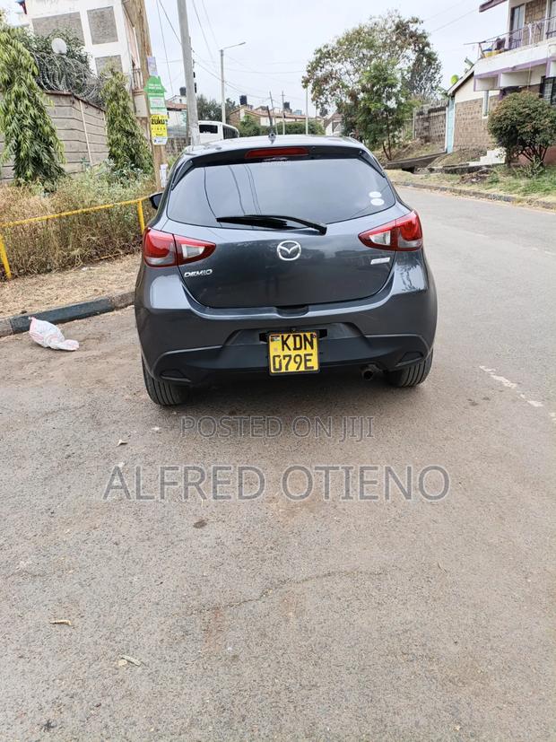 Mazda Demio 2016 Gray