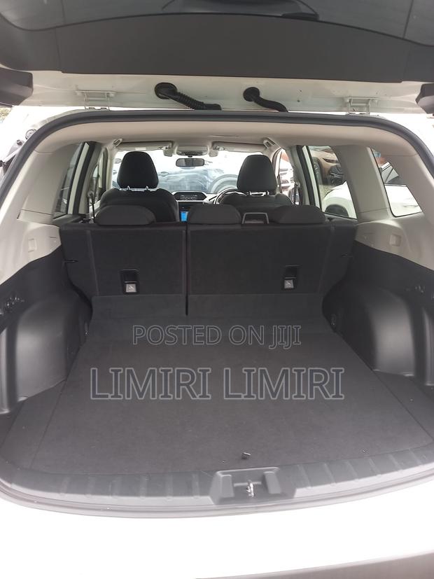 Subaru Forester Premium AWD 2019 White