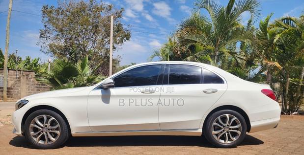 Mercedes-Benz C200 2016 White