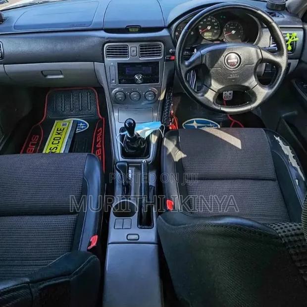 Subaru Forester 2000 White