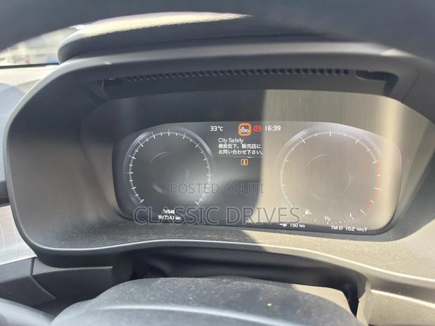 Volvo XC40 2019 White