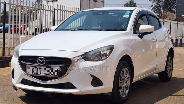 Mazda Demio 2018 White