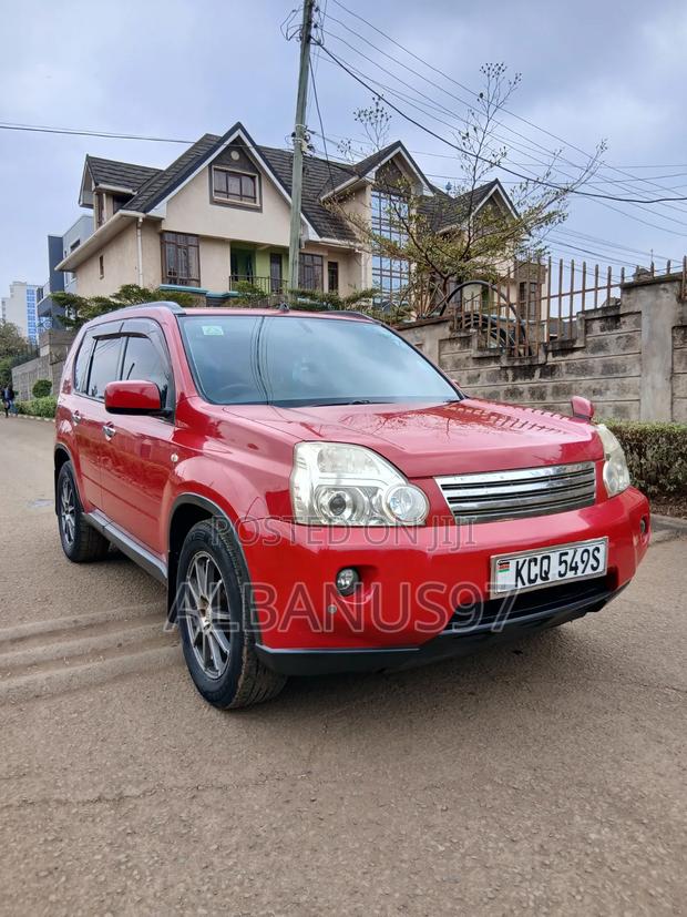 Nissan X-Trail 2012 Red