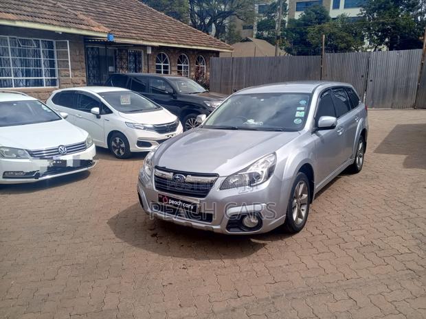Subaru Outback 2013 Silver