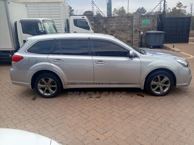 Subaru Outback 2013 Silver