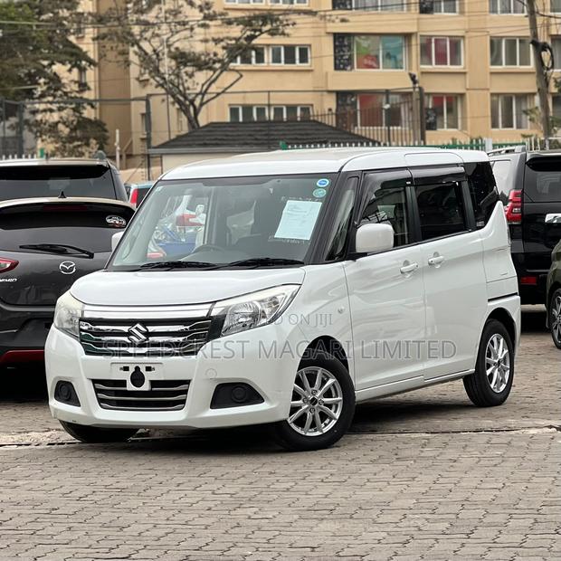 Suzuki Solio 2019 White