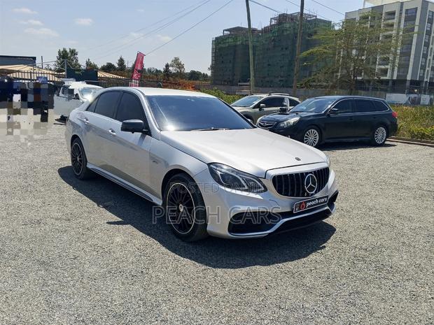 Mercedes-Benz E250 2010 Silver