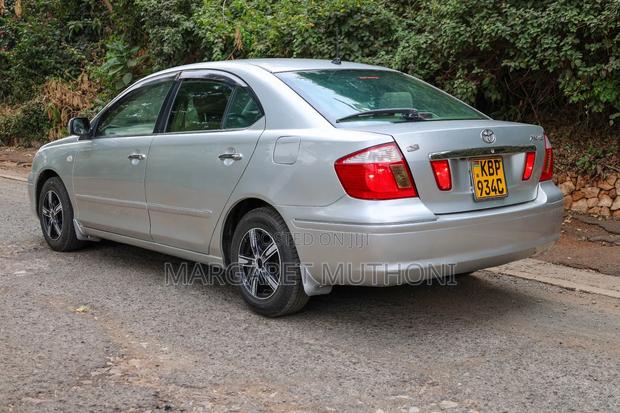 Toyota Premio 2005 Silver