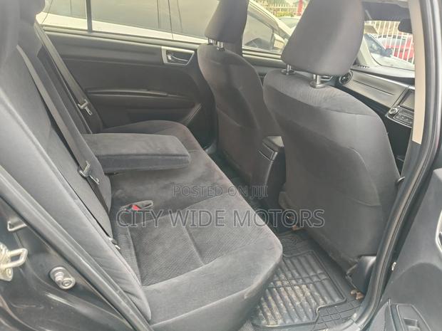 Toyota Axio 2016 Black
