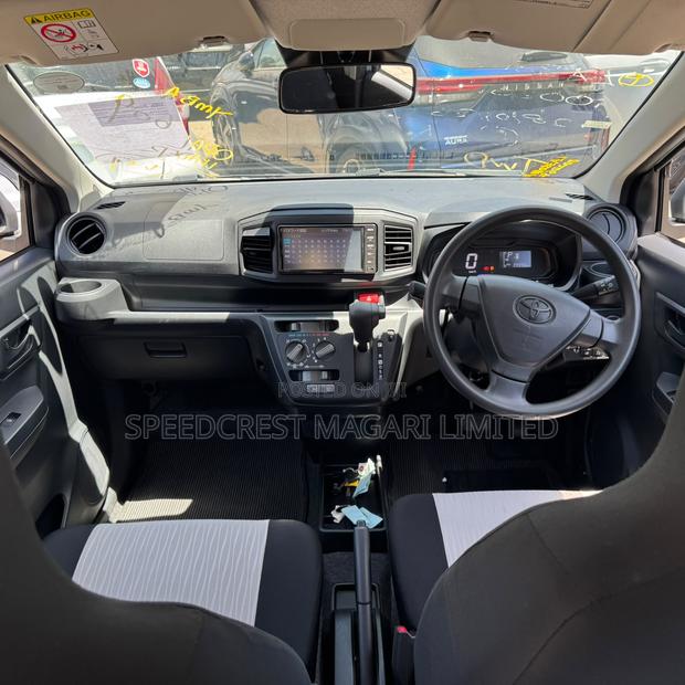 Toyota Pixis 2019 Blue