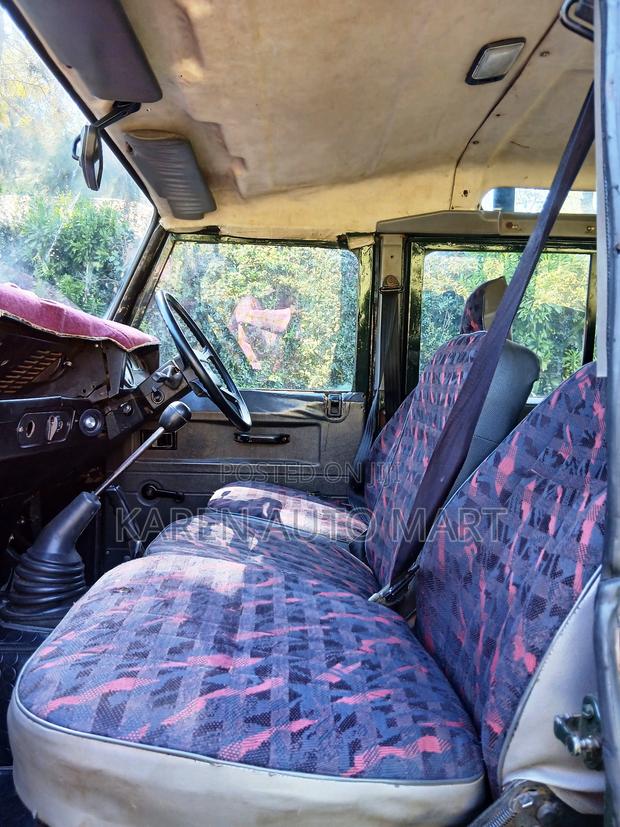 Land Rover Defender 1990 Green