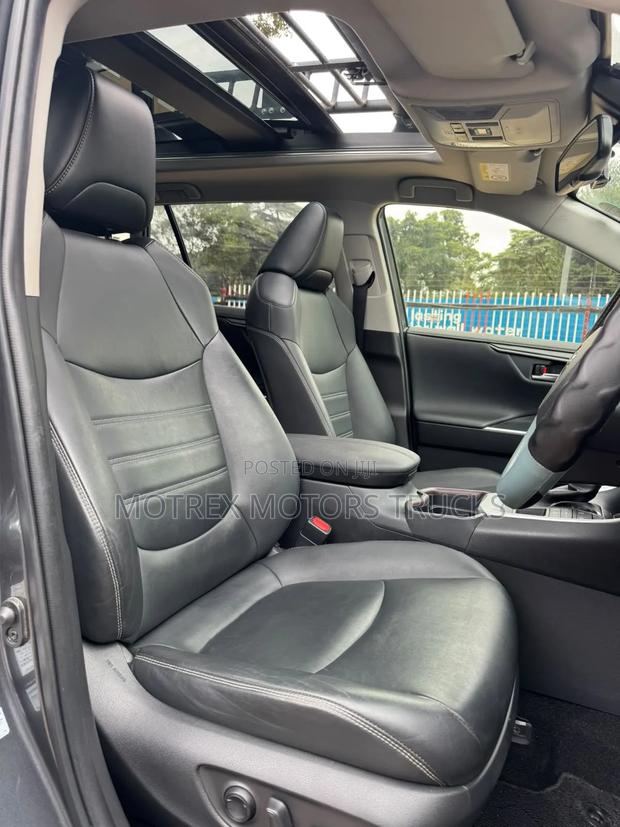 Toyota RAV4 TRD Off Road 2021 Black