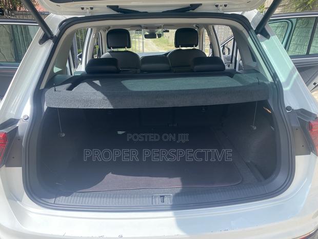 Volkswagen Tiguan 2.0T SEL AWD 4MOTION 2018 Pearl