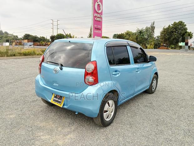 Toyota Passo 2010 Blue