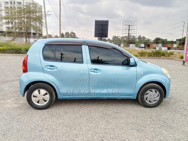 Toyota Passo 2010 Blue