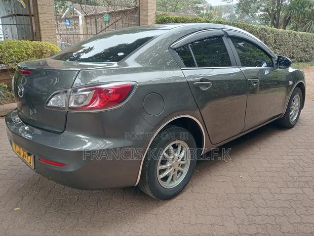 Mazda Axela 2012 Gray