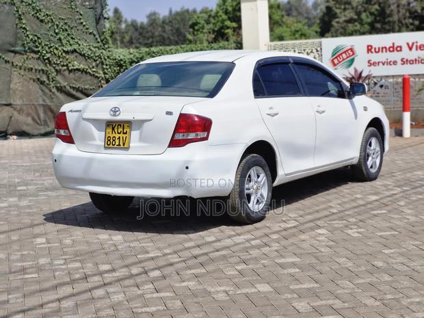 Toyota Axio 2009 White