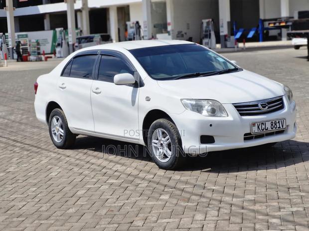 Toyota Axio 2009 White