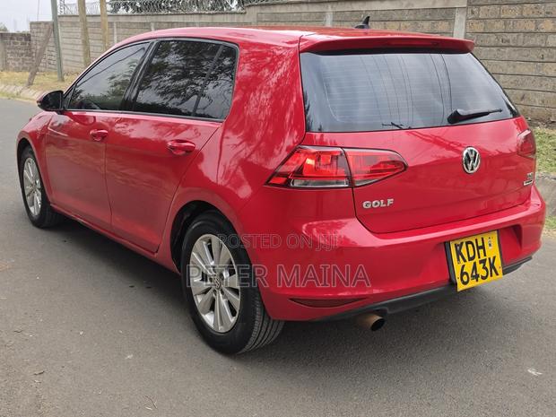 Volkswagen Golf 2015 Red