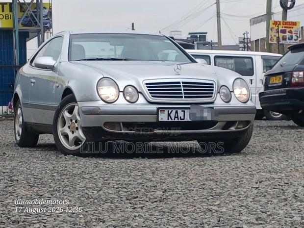 Mercedes-Benz 1113 1997 Silver