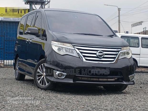 Nissan Serena 2014 Black