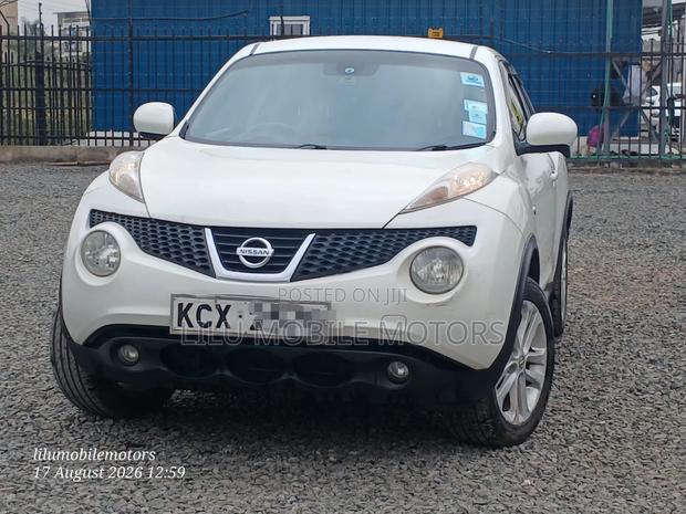 Nissan Juke SV 2013 White