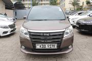 Toyota Noah 2014 Brown for sale